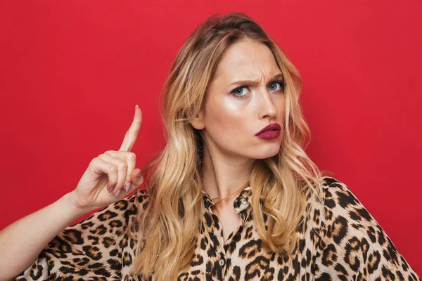 Close up of a beautiful young blonde woman — Stock Photo, Image