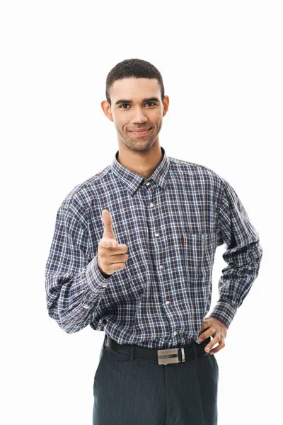 Portrét šťastného mladého muže, který nosí kostnou košili — Stock fotografie