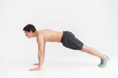 Sağlıklı bir sporcu tam uzunlukta