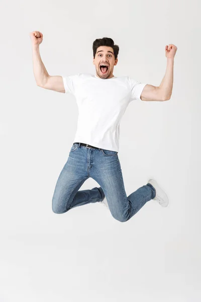 Retrato de cuerpo entero de un joven alegre —  Fotos de Stock