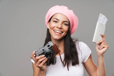 Bere gülme whi sevimli güzel turist kadının Fotoğraf closeup