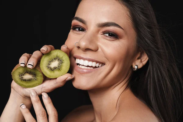 Portret van de schoonheid van een aantrekkelijke jonge topless vrouw — Stockfoto