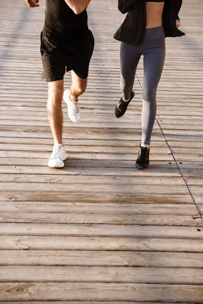 Attraente sportivo giovane coppia fitness — Foto Stock