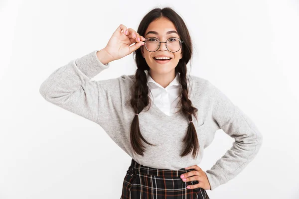 Portrét šatičky radostné mladé dívky s brýlemi a s — Stock fotografie