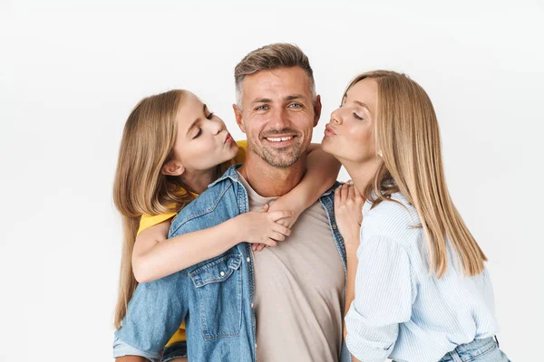 Foto van Happy Kaukasische familie vrouw en man met klein meisje s — Stockfoto