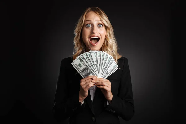 Portrait of a beautiful blonde haired business woman — Stock Photo, Image