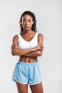 Çekici, sağlıklı bir Afrikalı sporcunun boyu kadar.