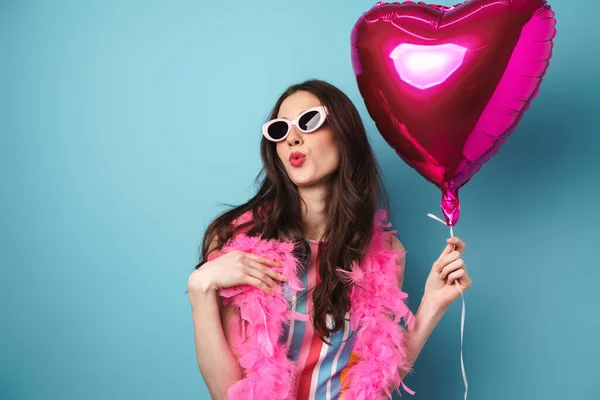 Photo Charming Young Woman Sunglasses Making Kiss Lips Holding Balloon — Stock Photo, Image