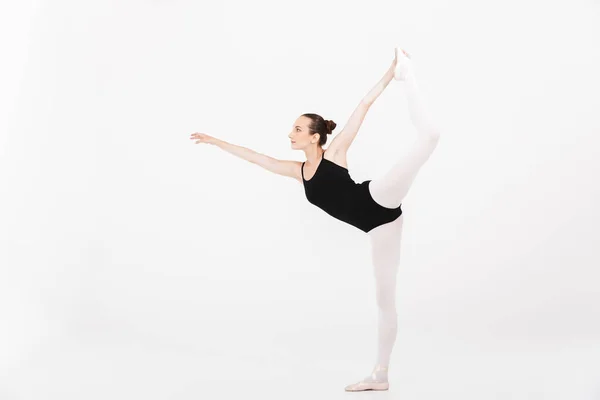 Bild Kaukasiska Unga Kvinna Ballerina Öva Och Dansa Graciöst Isolerad — Stockfoto