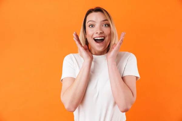 Image Excited Caucasian Woman Expressing Surprise Camera Isolated Orange Background — Stock Photo, Image