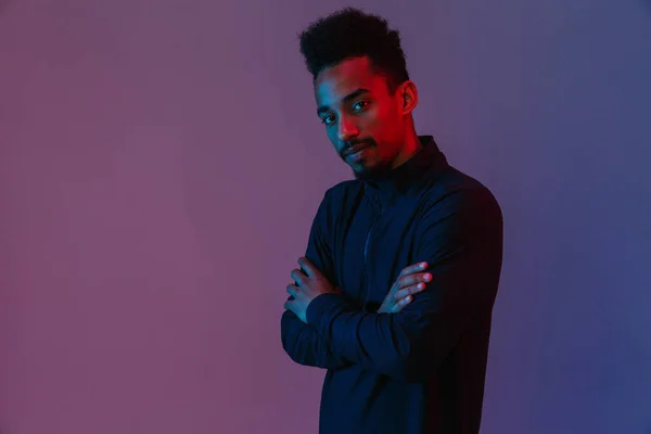 Portrait Handsome African American Man Sportswear Poising Camera His Arms — Stock Photo, Image