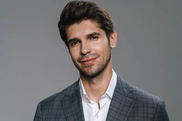 Foto Empresário Satisfeito Jaqueta Posando Sorrindo Para Câmera Isolada Sobre — Fotografia de Stock