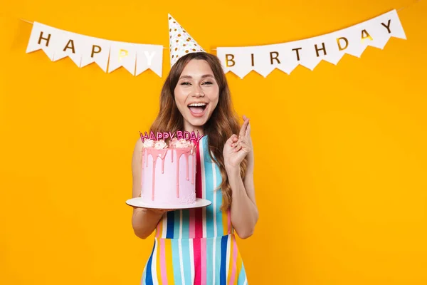 Image Femme Heureuse Dans Cône Fête Tenant Torte Doigts Croisés — Photo