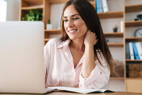 Image Happy Adult Businesswoman Smiling While Working Laptop Office — Stock Photo, Image