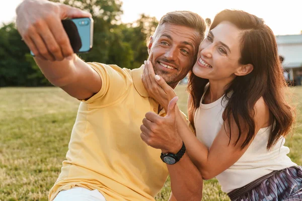 Portrait Pleased Adult Couple Man Woman Showing Thumb Taking Selfie — Stock Photo, Image