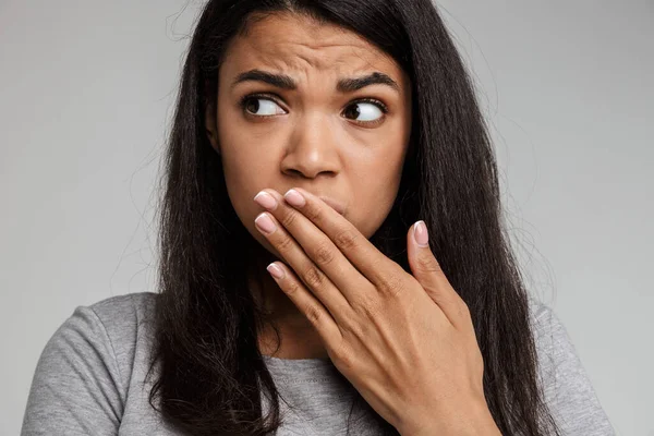 Portret Van Jonge Vrouw Denken Diep Iets Geïsoleerd Grijze Achtergrond — Stockfoto