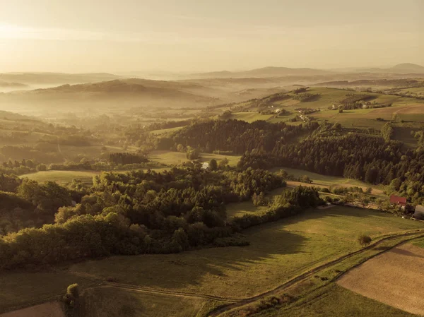 Schöne Luftaufnahme Über Hügel Bei Sonnenaufgang — Stockfoto