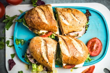 Sağlıklı kahvaltı veya kahvaltı fikirler