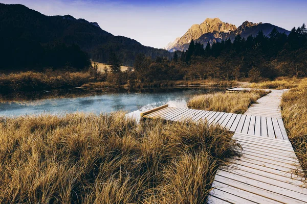 Alba Nel Parco Zelenci Slovenia All Inizio Della Stagione Autunnale — Foto Stock