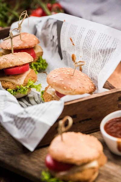 Výčep Rychlé Občerstvení Mini Burgery — Stock fotografie