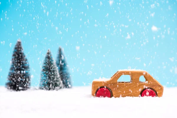 Wooden Toy Car Snowy Wonder Land Forest — Stock Photo, Image