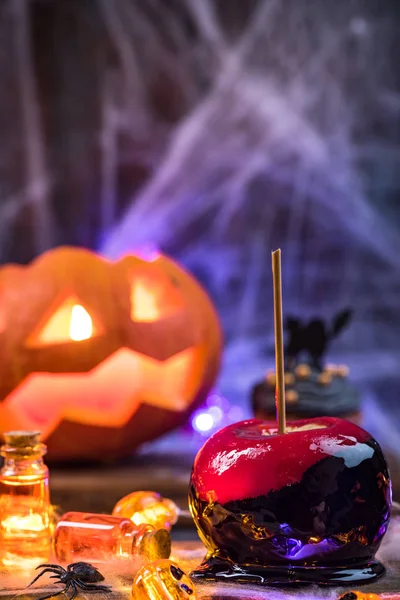 Candy Apple Tradycyjne Potrawy Halloween — Zdjęcie stockowe