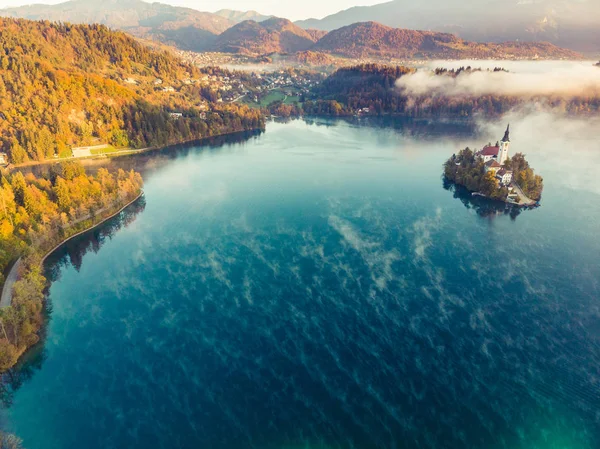Outono Colorido Lago Bled Eslovénia Nascer Sol — Fotografia de Stock