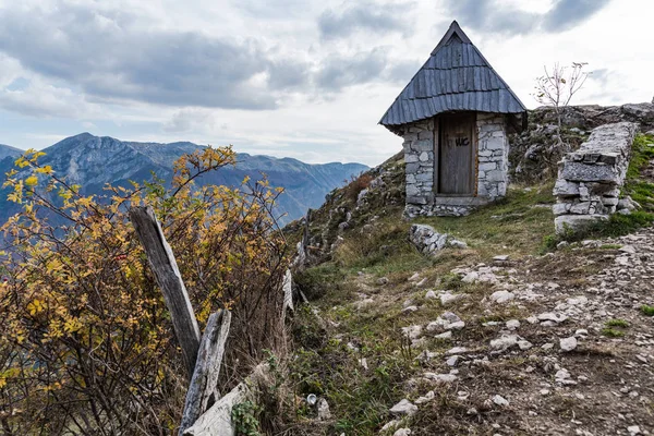 Aseo Aire Libre Con Vista Lukomir Pueblo Remoto Bosnia — Foto de Stock