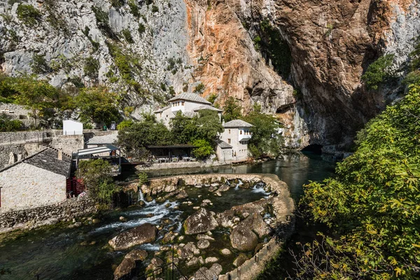 Blagaj Tekke Dervish Huis Rotsen Bij Rivier Buna Bosnië Herzegovina — Stockfoto