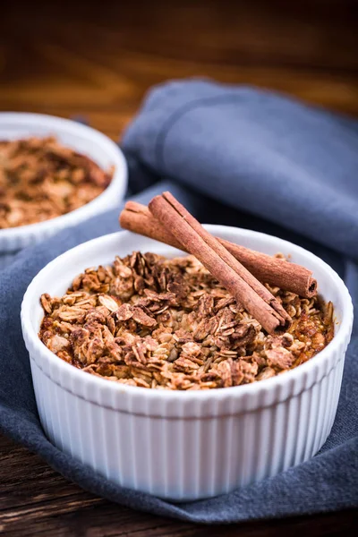 Healthy Dessert Baked Apple Crunch — Stock Photo, Image