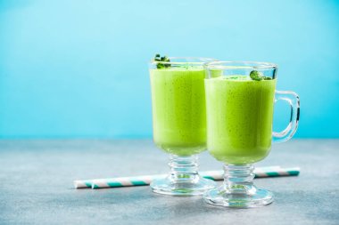 Matcha yeşil çay milkshake, alternatif Diyet.