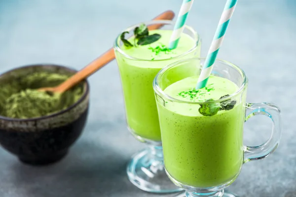 Matcha Tea Refreshing Milk Shake — Stock Photo, Image