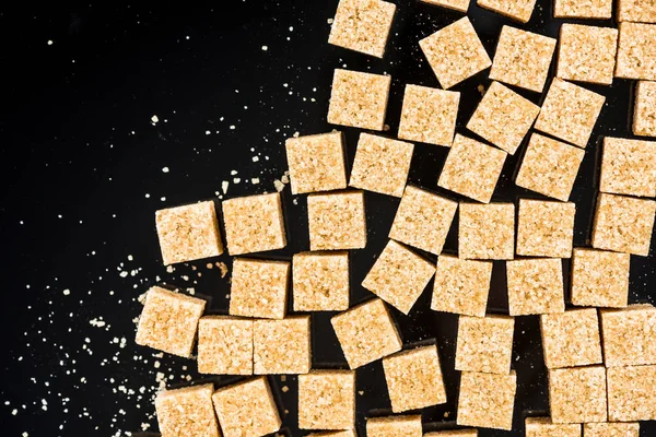 Demerara kahverengi kamışı şeker küpleri