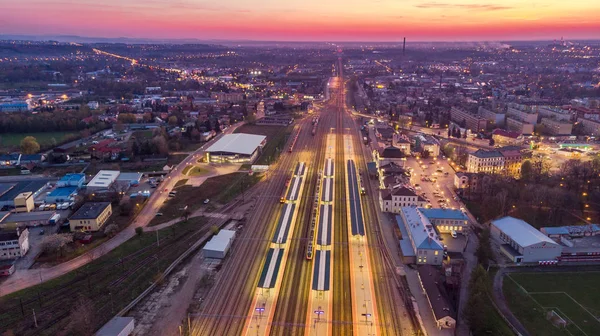 Panoramiczny dron widok pver Tarnow, Polska w zmierzchu — Zdjęcie stockowe