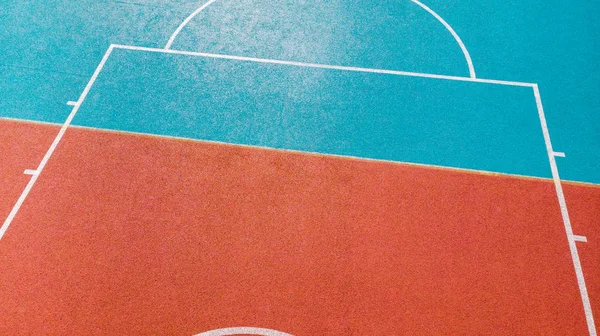 バスケットボール屋外コートのクリエイティブな景色 — ストック写真