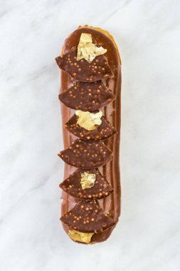 Beyaz Mermer Dekore Artisan Fransız Eclair