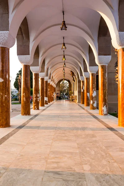 Saint Nectarios Orthodox Church in Faliraki, Greece, Rhodos Isla — Stock Photo, Image