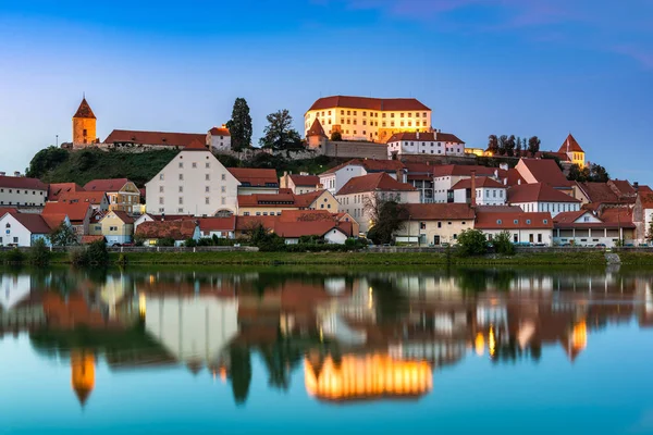 Illuminated City of Ptuj in Slovenia at Twilight — Stock Photo, Image