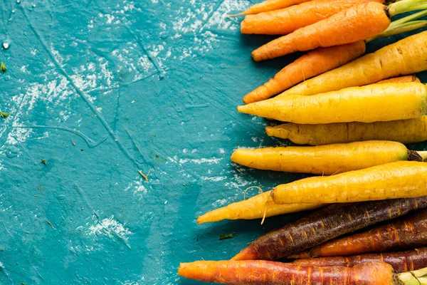 Granja Fresca Colorido Mini Zanahorias Vista Superior Hacia Abajo Copiar — Foto de Stock