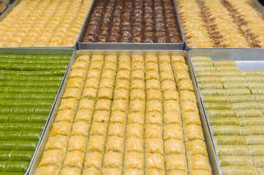 Dükkanda oryantal tatlılar