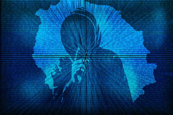 Силуэт Хакера Фоне Двоичным Кодом — стоковое фото