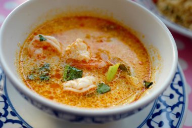 Tom yam