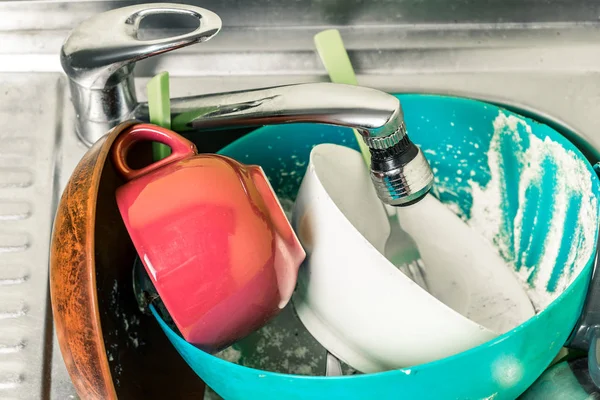 Dirty Dishes Cups Plates Spoons Sink Horizontal Frame — Stock Photo, Image