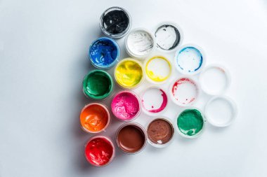 küçük renkli guaj boya tüm kare. Yatay çerçeve