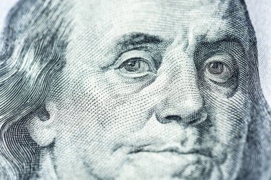 bize ulusal para birimi yüz dolar kapatın. Yatay çerçeve