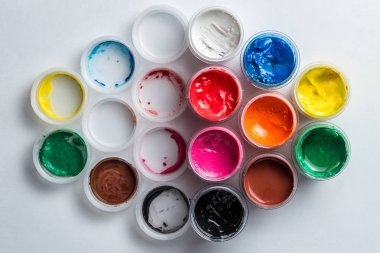 küçük renkli guaj boya tüm kare. Yatay çerçeve