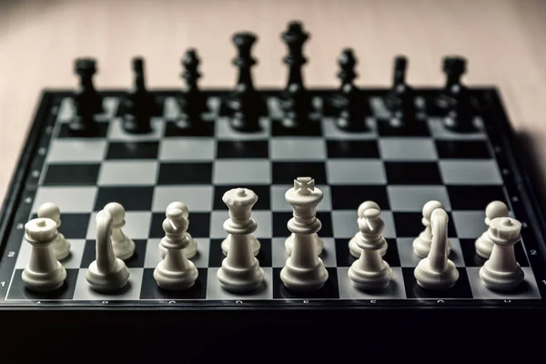 Chess Board Black White Chess Facing Each Other Horizontal Frame — Stock Photo, Image