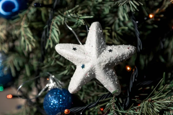 Noel Dekorasyon Beyaz Yıldız Noel Oyuncak Yatay Çerçeve — Stok fotoğraf