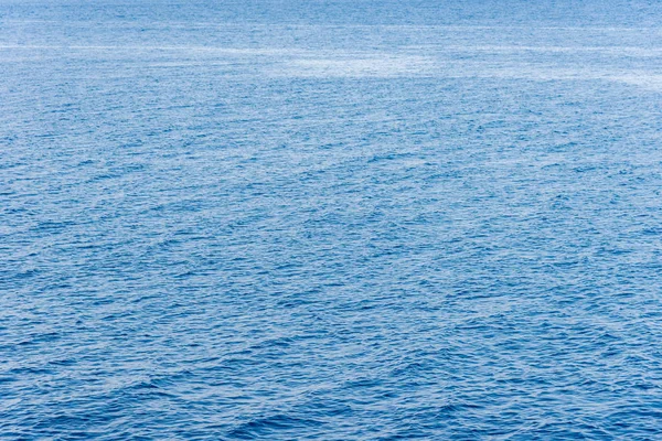 Água azul do mar em toda a moldura — Fotografia de Stock