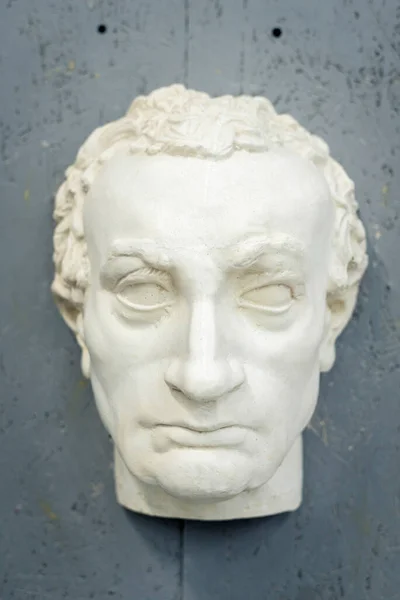 Sculpture White Head Man Gray Background — Stock Photo, Image